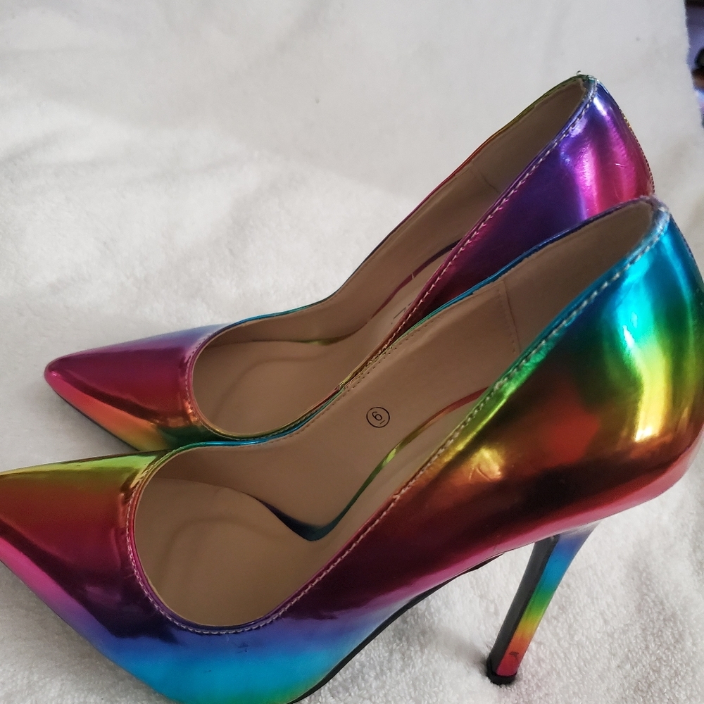 "C LABEL" Multi Color Pumps - Picture 3 of 8